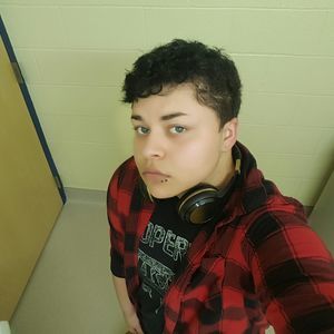 Meet your Posher, Johnathan